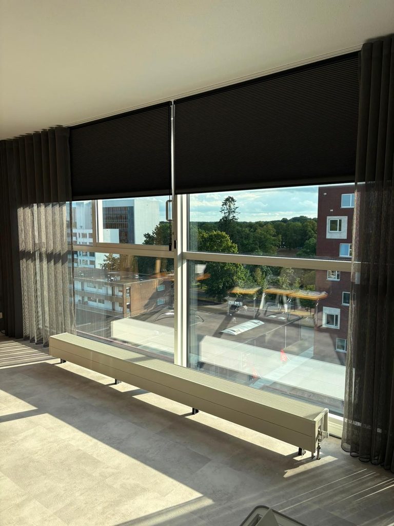 Easy hand Raamdeco-Emmen